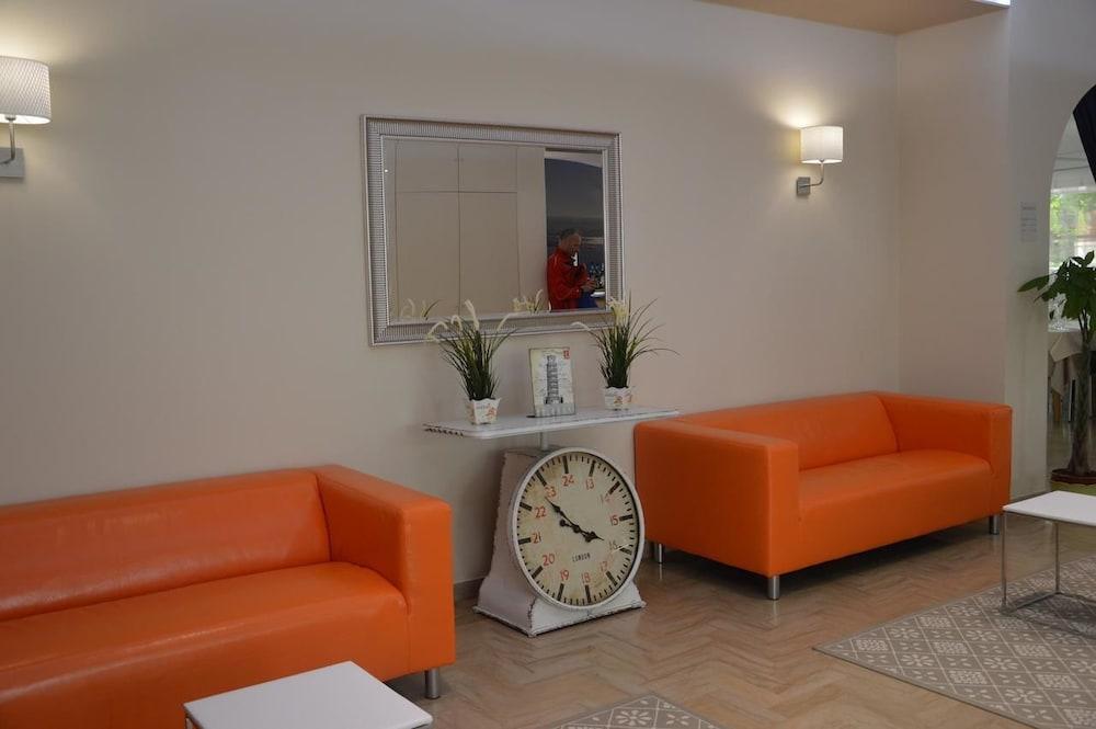 Hotel Pierre Riccione Esterno foto