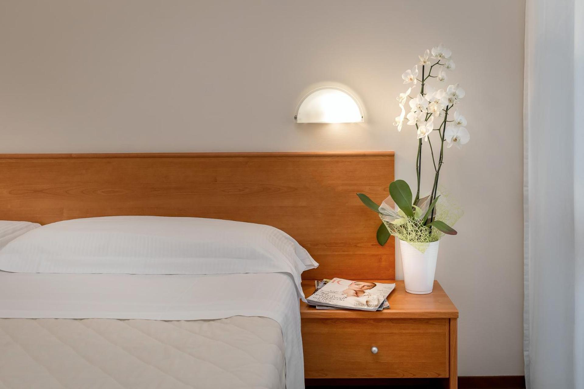 Hotel Pierre Riccione Esterno foto